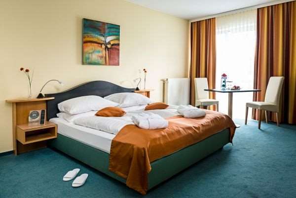 H+ Hotel Erfurt Zimmer foto